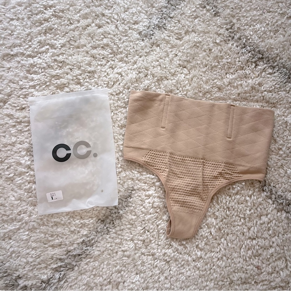 NWOT High-Waist Nude Shapewear - Black and Beige - Picture 2 of 9